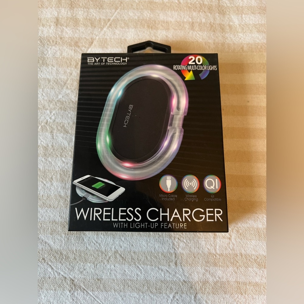 BRAND NEW UNOPENED BOX | BYTECH Wireless Phone Charger - Picture 1 of 2